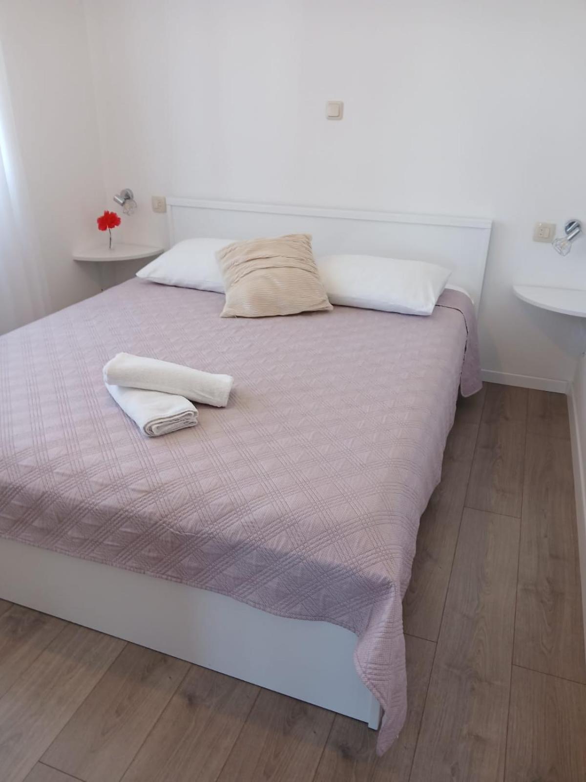 Apartments Marina Trogir Exterior photo