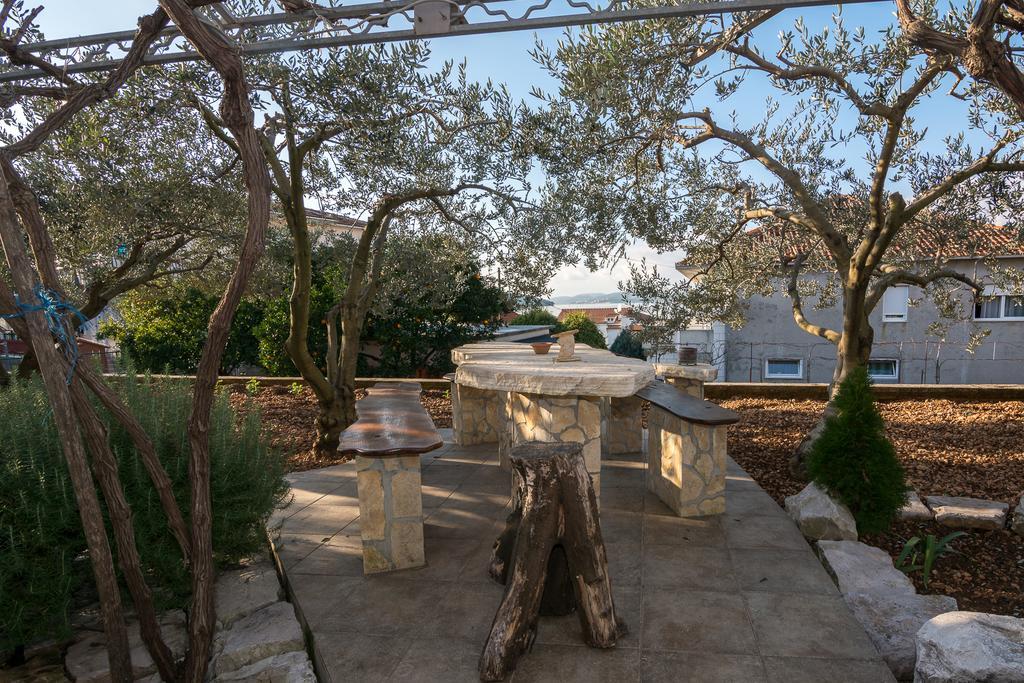 Apartments Marina Trogir Exterior photo