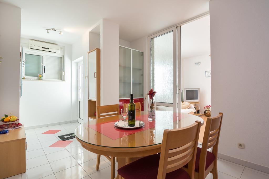 Apartments Marina Trogir Exterior photo