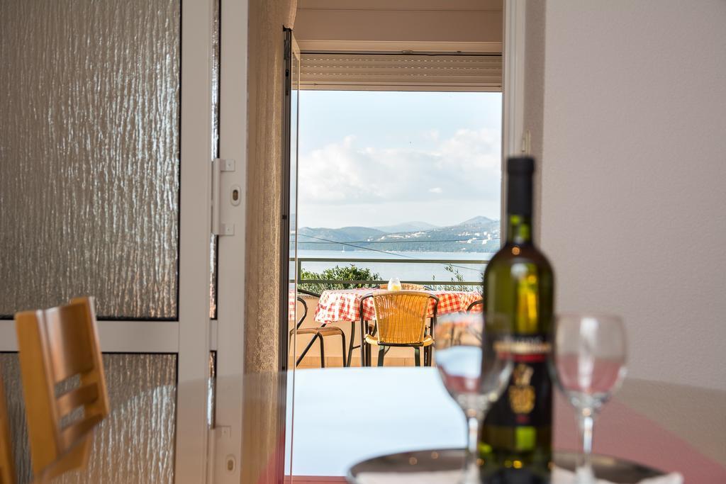 Apartments Marina Trogir Exterior photo